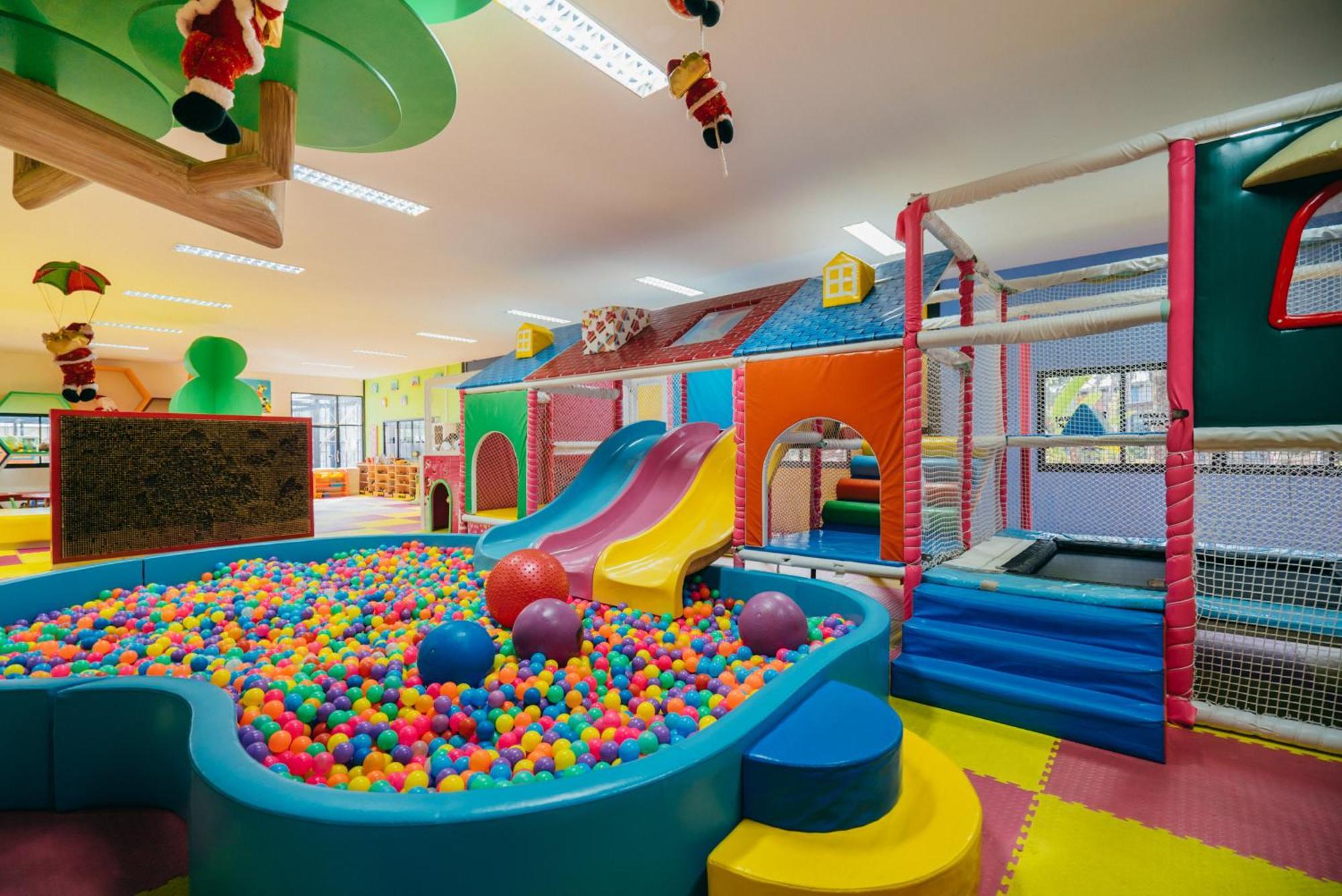 Rawayana West Villas & Kids Park Rawai Екстериор снимка